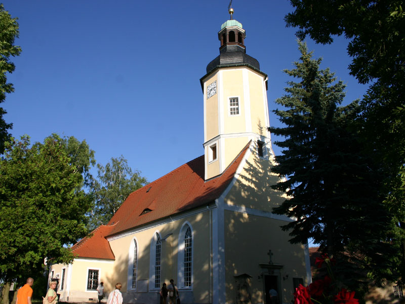 Kreuzkirche Störmthal